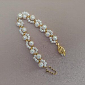 Handmade elegant bracelet